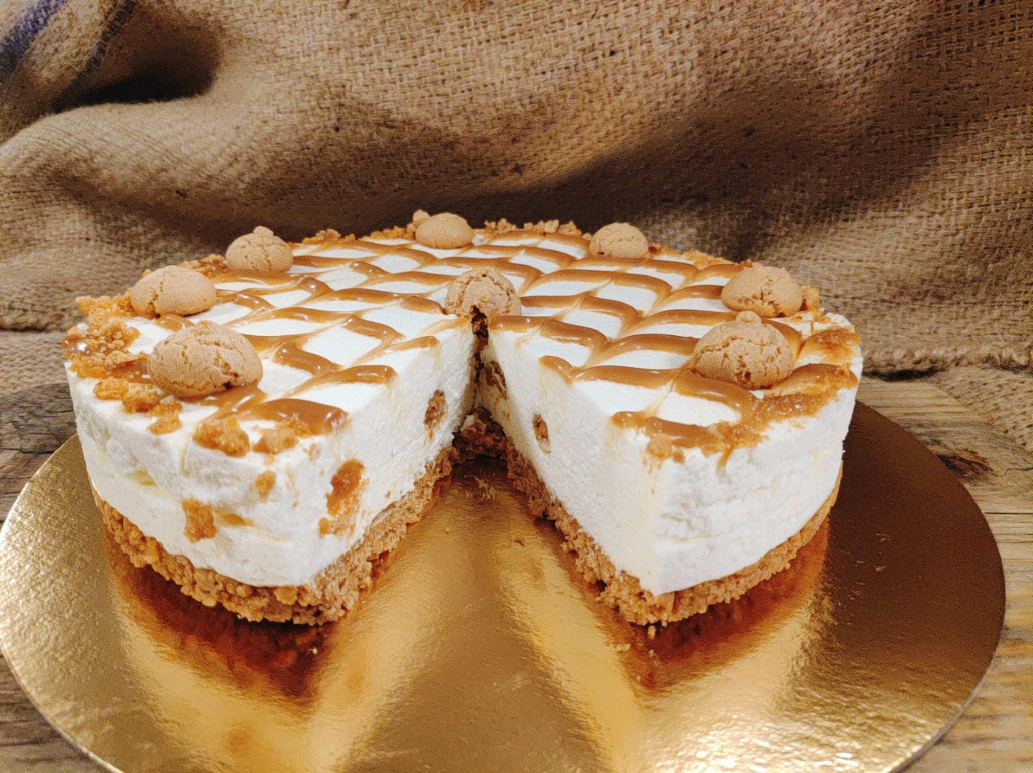 Bakpakket Caramel Monchoutaart met bitterkoekjes - Afbeelding 1