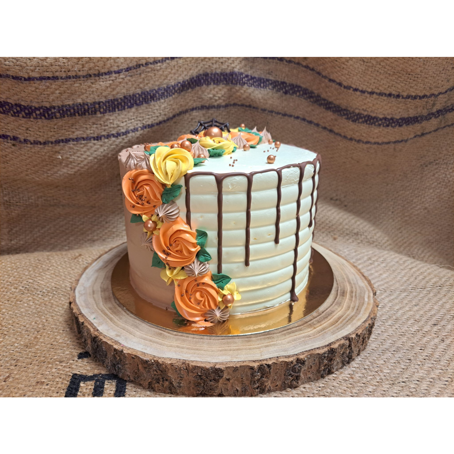 Zaterdag 19 september Uitgebreide (drip)taart workshop - Afbeelding 1