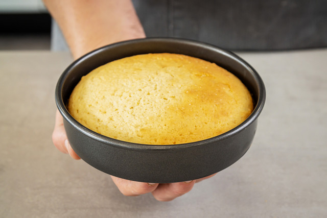 MasterClass Ronde Taartvorm Sandwich Antiaanbak met Losse Bodem - 15cm - Afbeelding 3