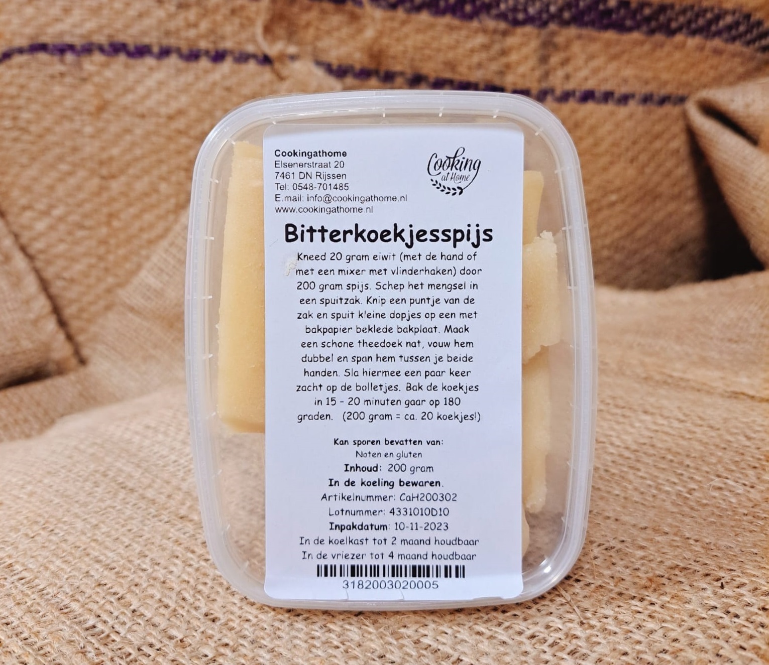 Bitterkoekjesspijs