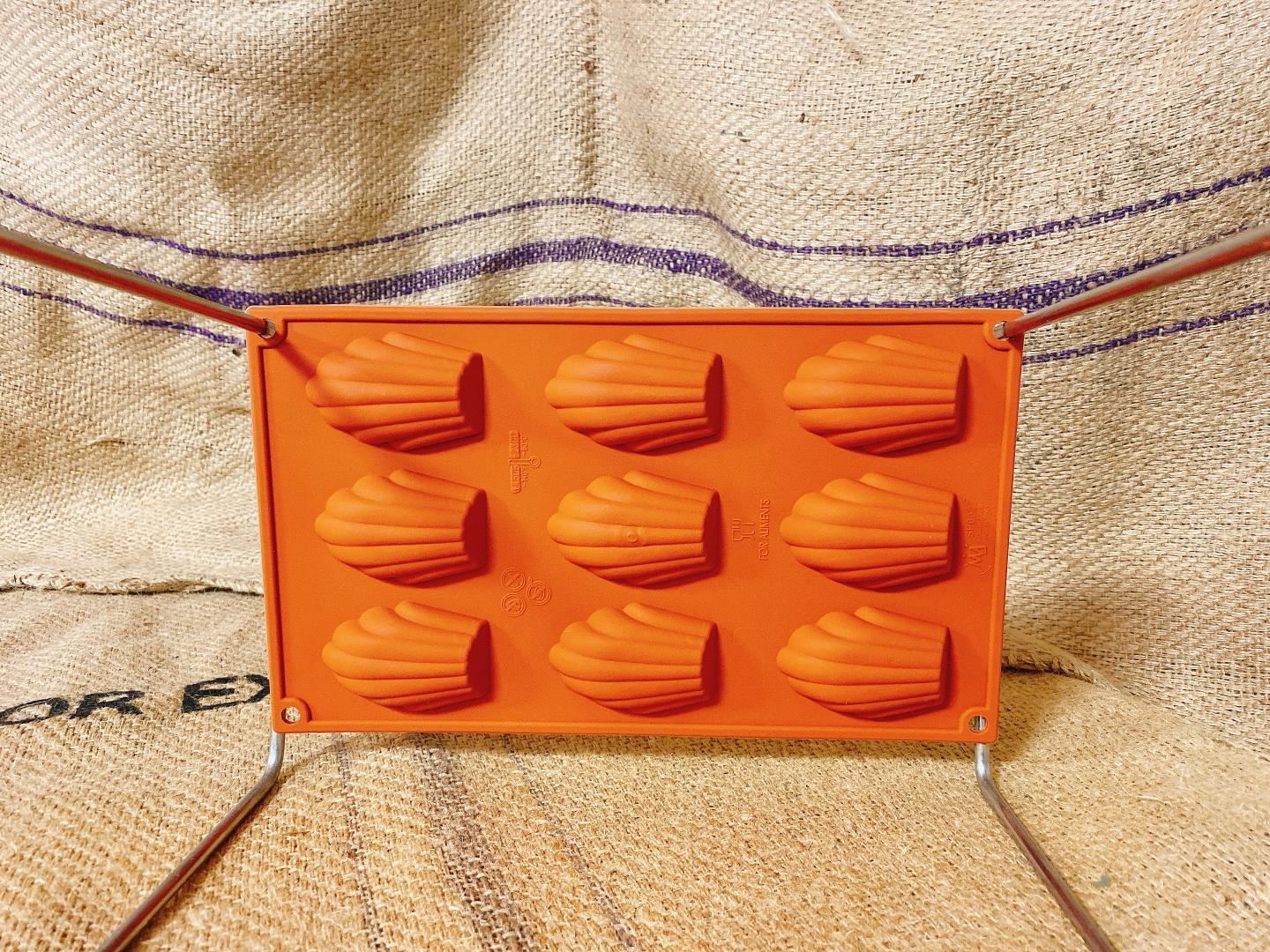 Siliconen Bakvorm Madeleine 68x45x17mm (9)