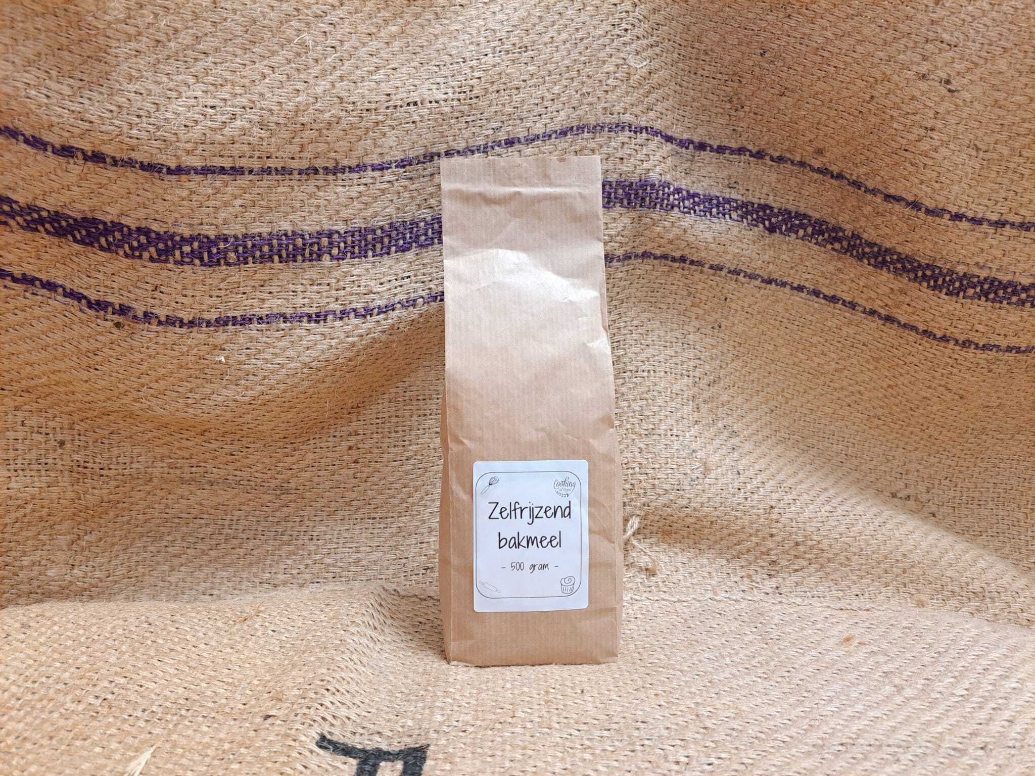 Zelfrijzend bakmeel 500 gr.