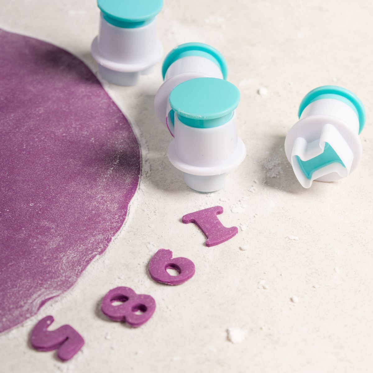 LOYAL Uitstekers Mini Cijfers 0–9 set/10